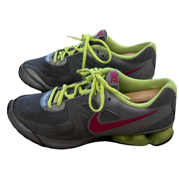 Nike Womens Reax Run 7 525755-001 Gray Yellow Running Shoes Lace Up Size 9 - Picture 2 of 12